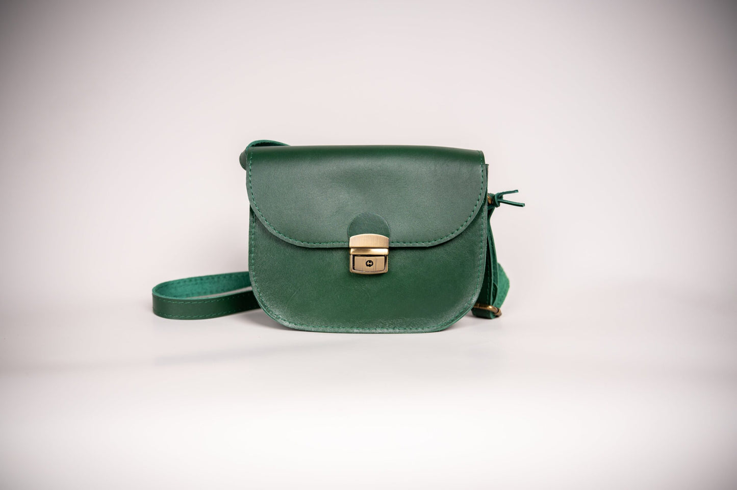 Natural Leather Saddle Bag Medium – Green