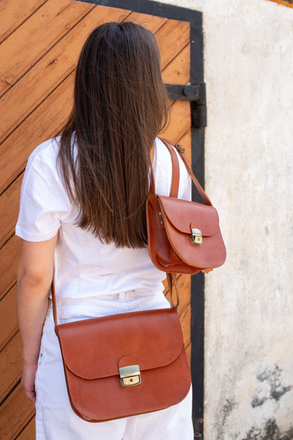 Natural Leather Saddle Bag Large – Light Brown